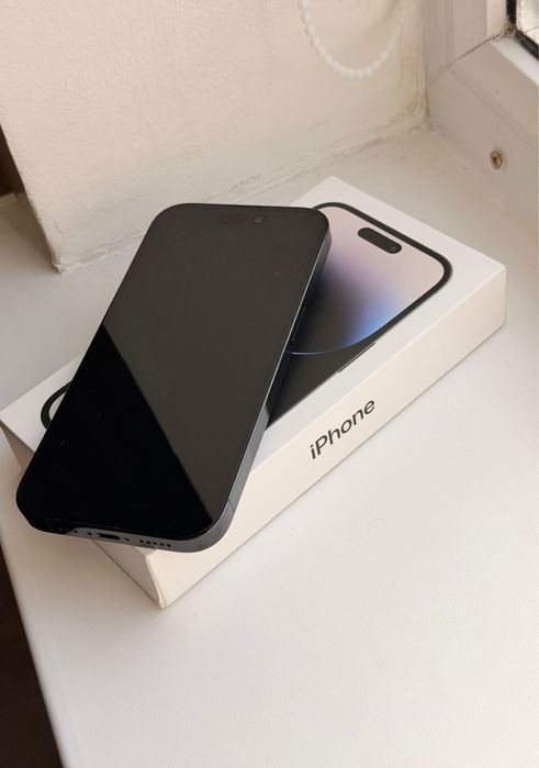 Продается IPhone 14 pro