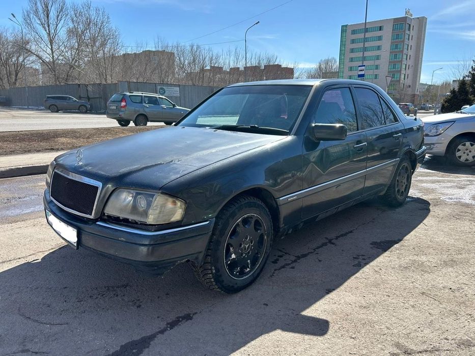 Продам живого мерса