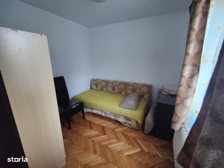 vand apartament 2 camere Gheorgheni