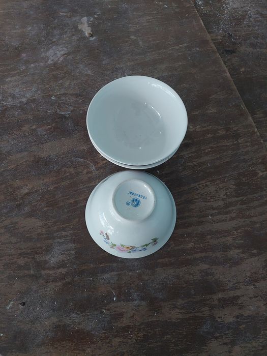 Продаётся посуда по 3,500 сум