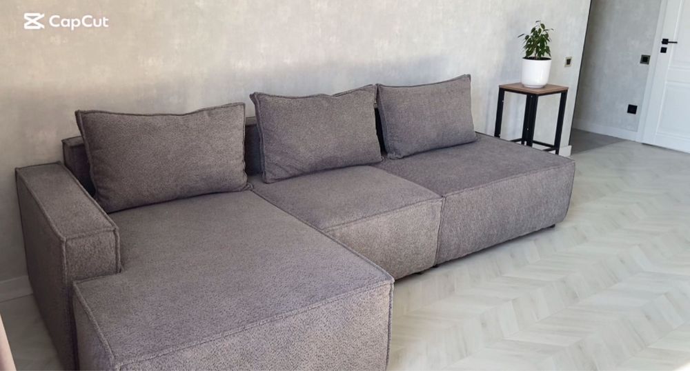 Продам диван букле