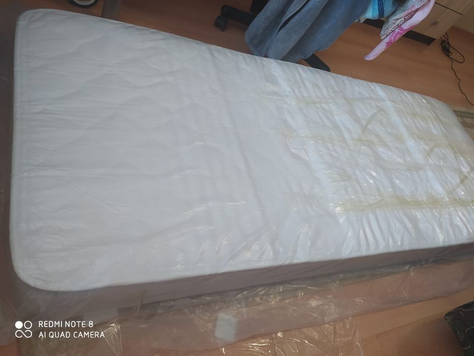 Продам матрас новый