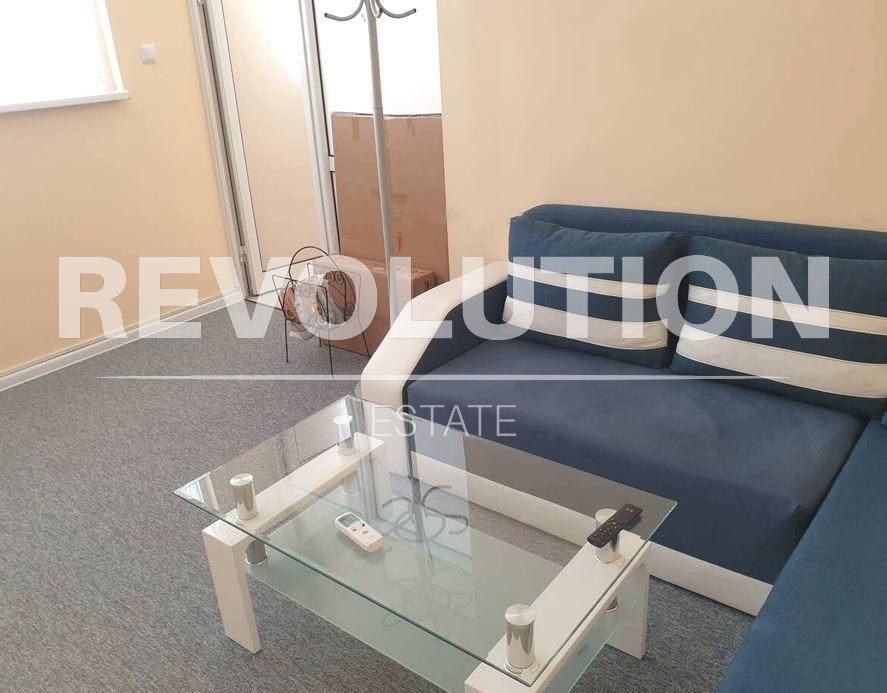 Тристаен апартамент в района на Лятно кино Тракия!