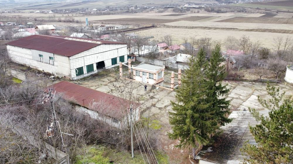 Teren si construcții Podu Turcului