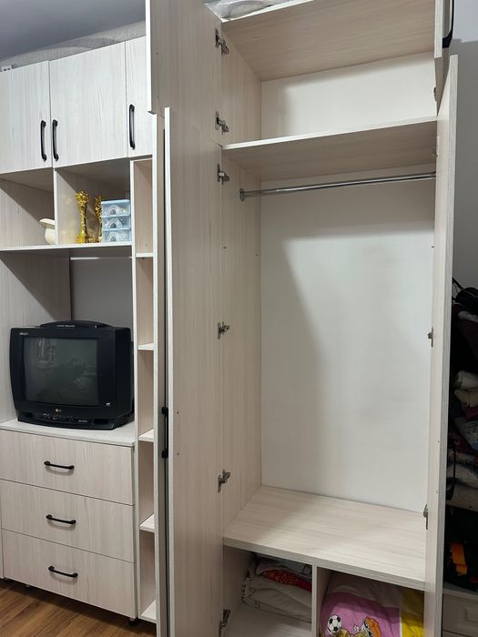 Шкаф в отличном состоянии