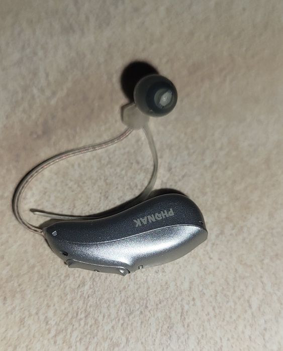 Aparat Auditiv Phonak Audeo L30-R (Sandalwood)