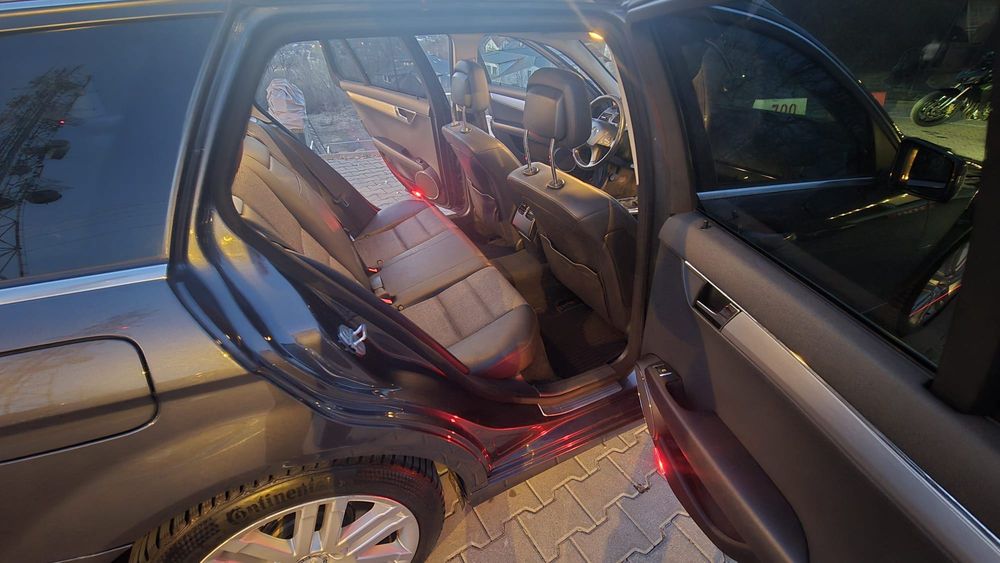 MERCEDES-BENZ CLA 2010 — imagine 2
