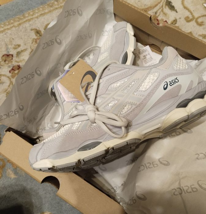Asics Gel nyc 42 размера