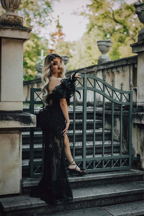 Дизайнерска абитуриентска рокля RADICHEV за незабравими моменти