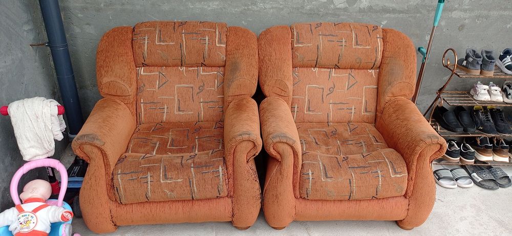 Диван кресла сотилади