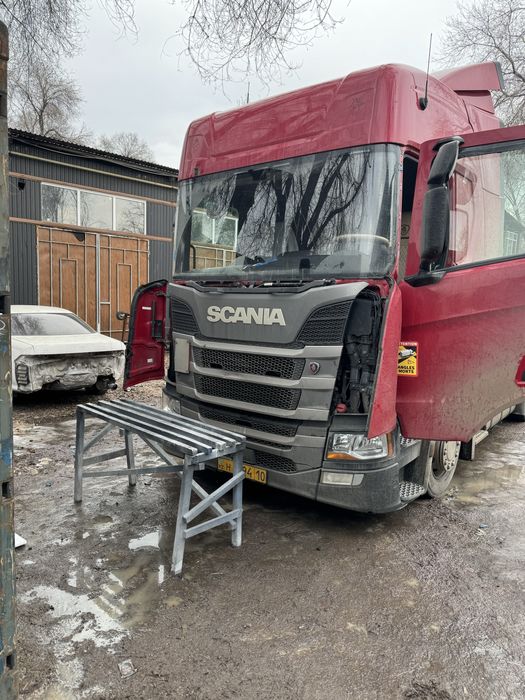 Замена автостекол. Грузовые автостекла. Установка и продажа автостекол