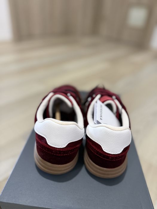 Adidasi Bershka