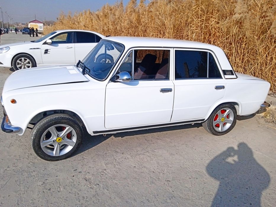 Продается ваз 21011