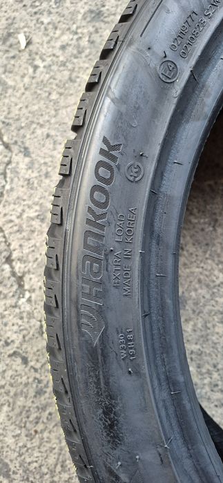 4 anvelope iarna ca noi Hankook,fata 245/40/20,spate275/35/20.Pret/buc