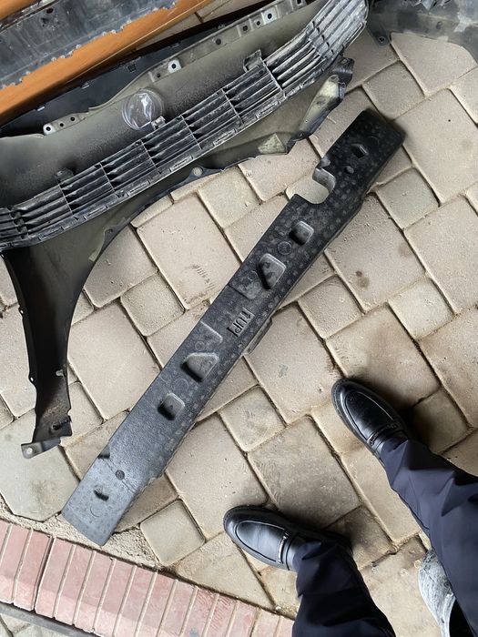 нижняя решетка, бампер, адсорбер