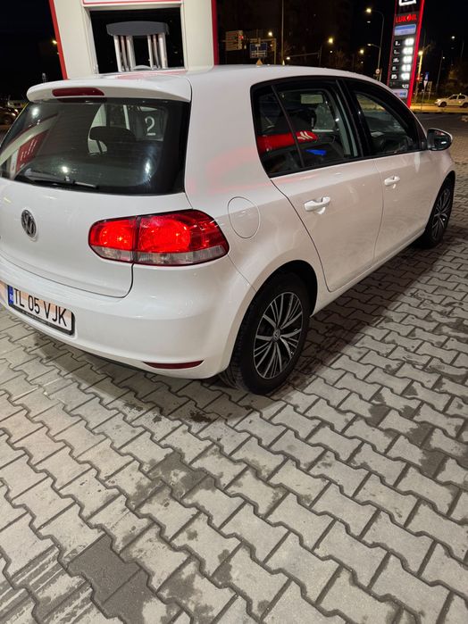 Vând Volkswagen Golf 6