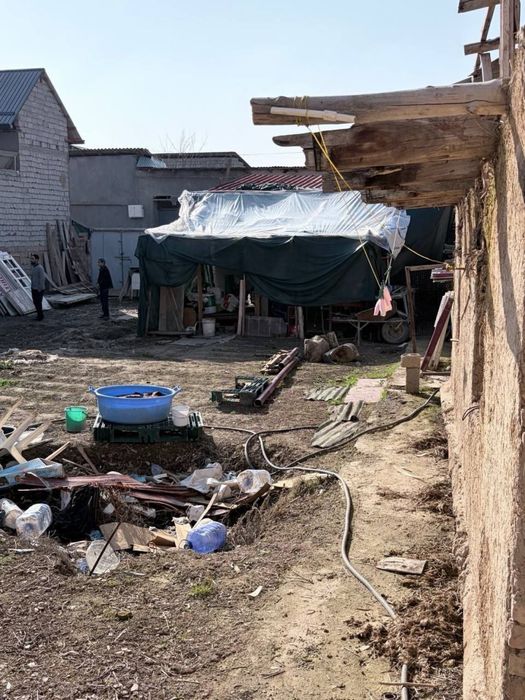 Тутзор махалада йер сотилади срочна