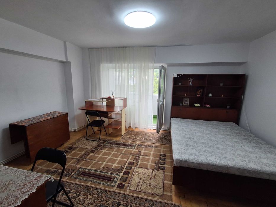 Inchiriez apartament 1 camera