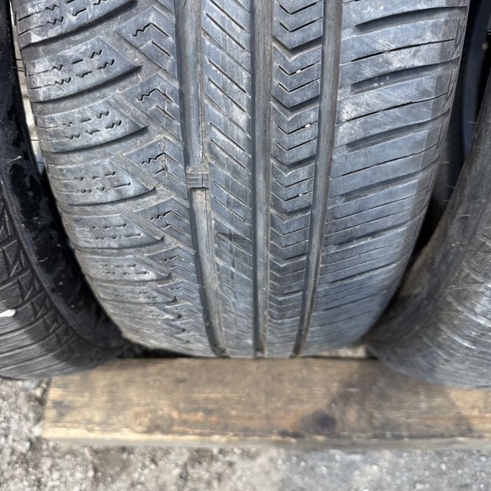 4 броя зимни гум Sailun 215/55 R17 Dot 3124 ном 224