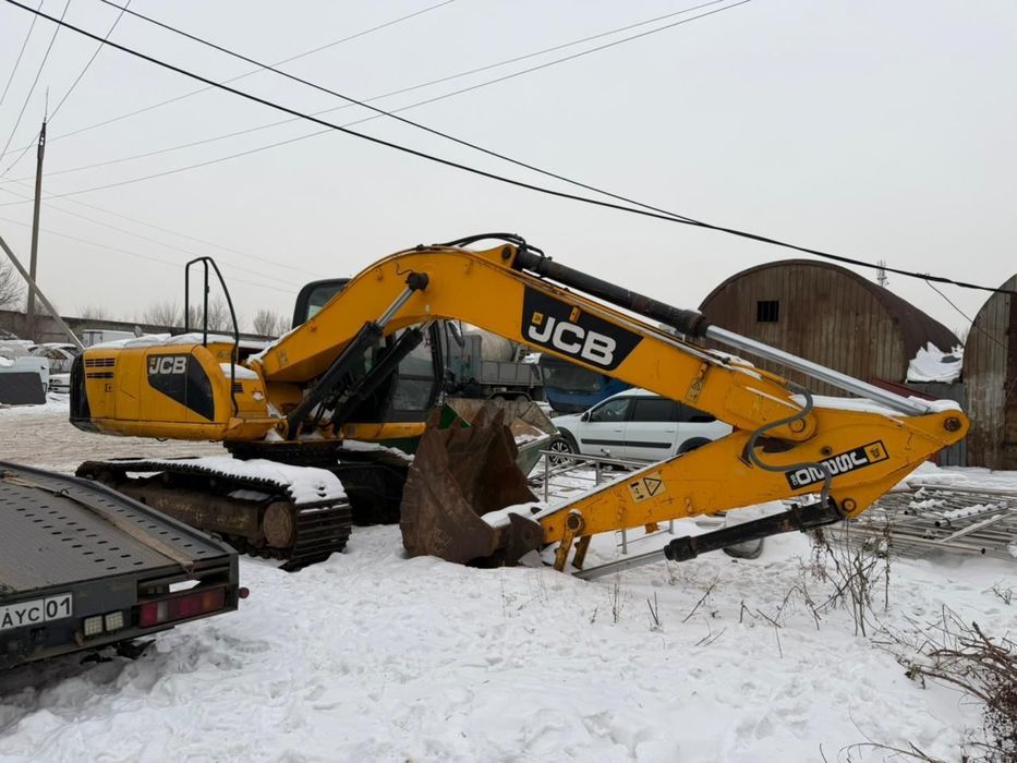 Продается экскаватор JSB