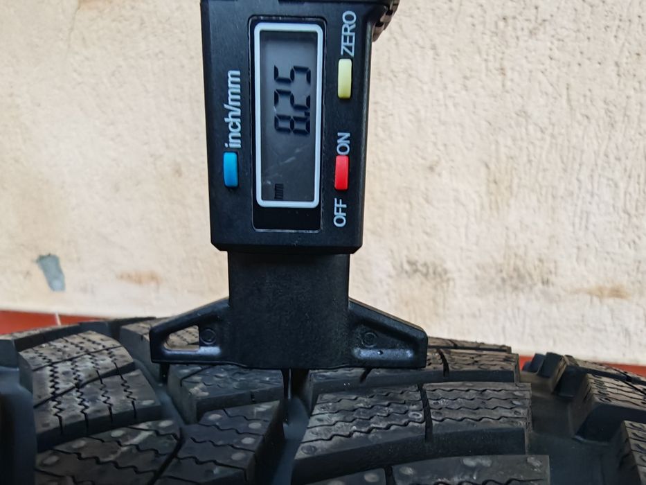 Anvelopa IARNA Goodyear Ultragrip Performance + NOUA 275 35 R21 8.25mm