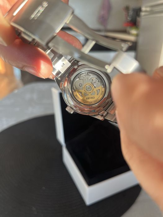 Часовник SEIKO nov