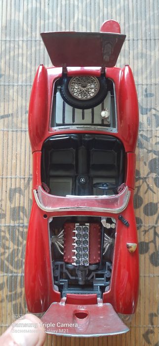 Ferrari  250 testa rossa 1957 bburago