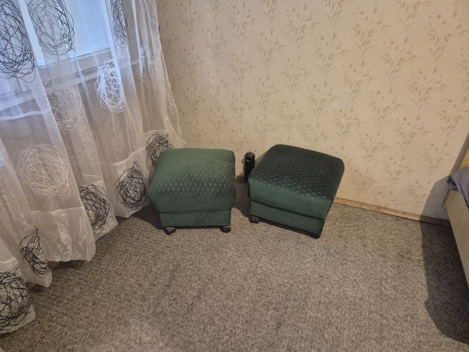 Подарявам секция,холова гарнитура и ъглови легла