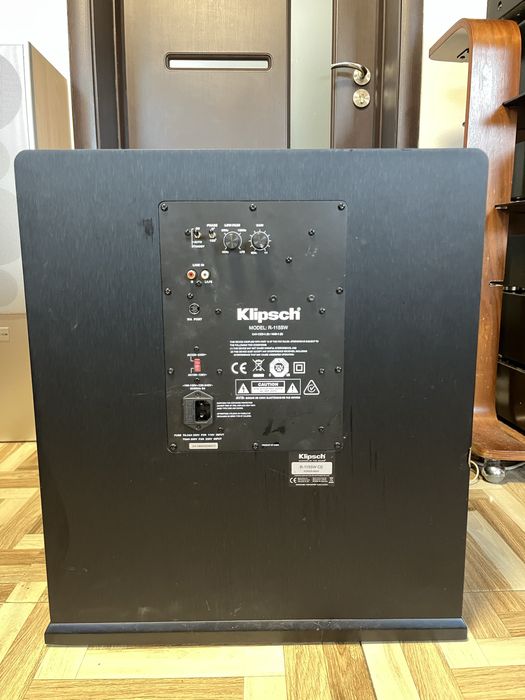 Subwoofer Klipsch R-115SW  cu difuzor Phase Line 38 cm