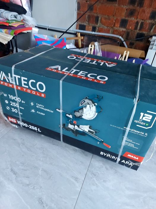 Продам торцовочную пилу