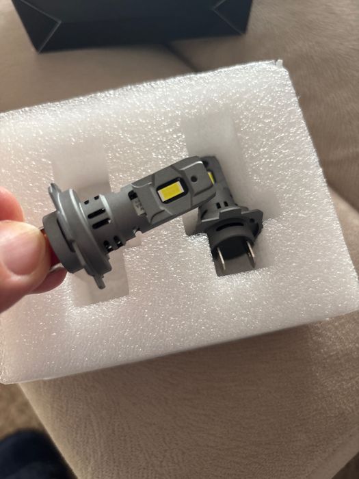 Becuri led autoturisme