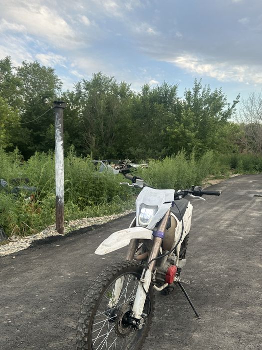 Продам эндуро 300 кубов