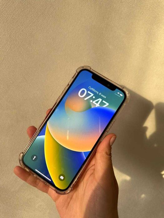 Продам IPhone 12