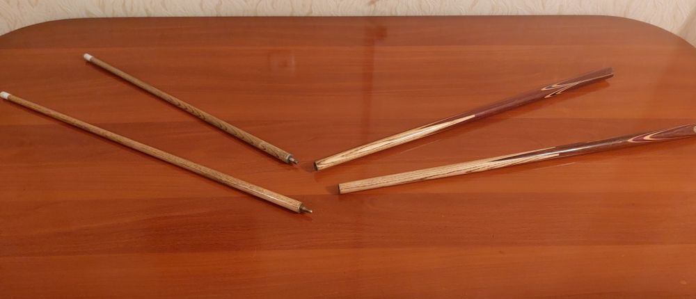 Продаю бильярдные кии и шары