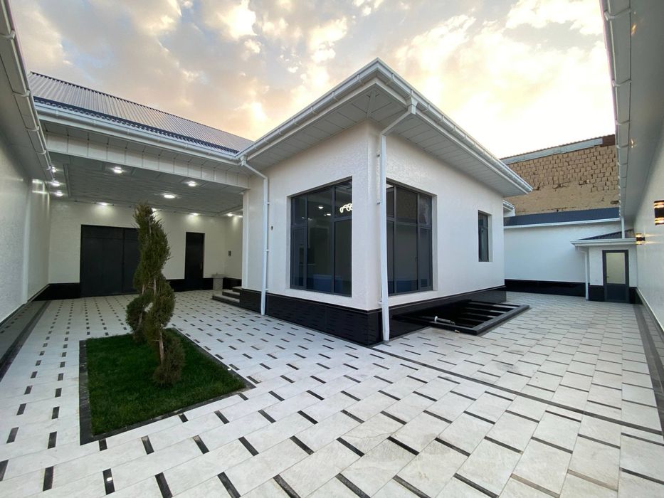 Tayor hovli sotiladi