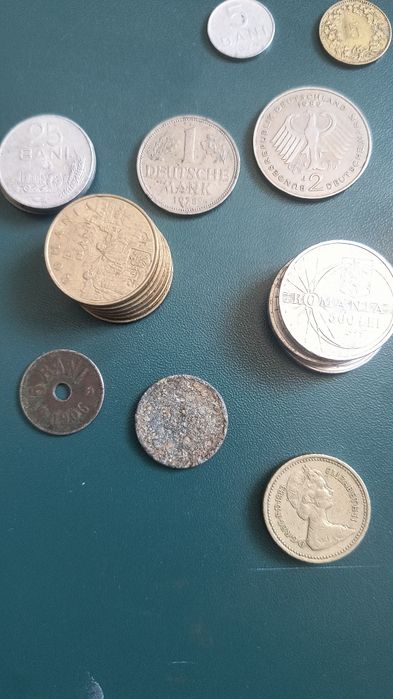 Colecție monede din ani diferiți