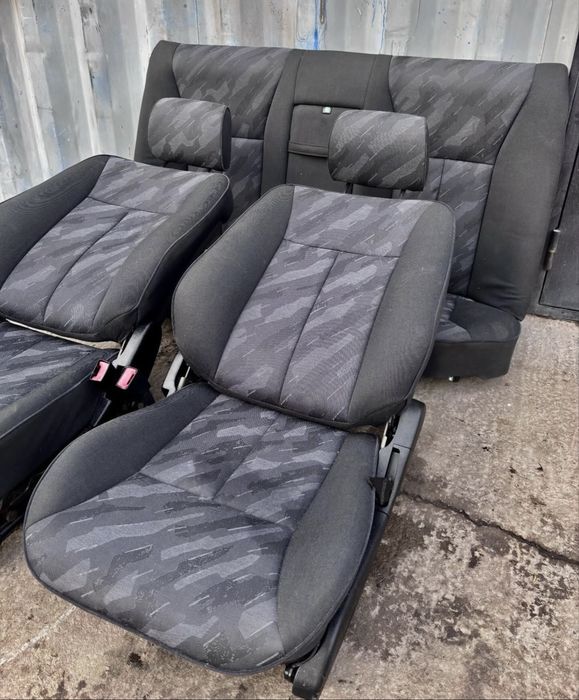 Продам Сидения и Обшивки от Мерседес W210 велюр