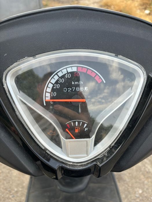 Скутер в отличном состоянии.