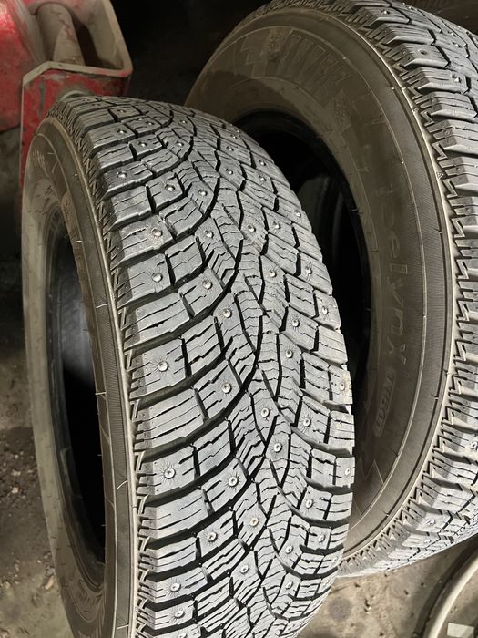 Продам 215/65R16 комплект шипы