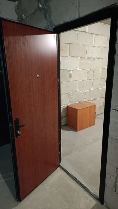 Кладовка 15м2. Ул. Муканова