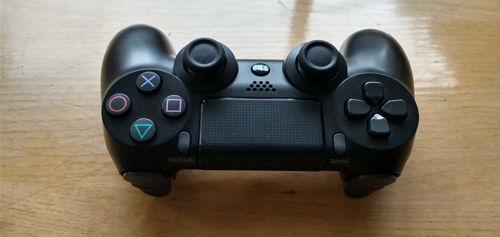 Vand joystick / controller / maneta pentru consola playstation 4 / ps4