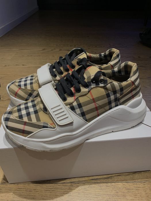 Sneakers Burberry