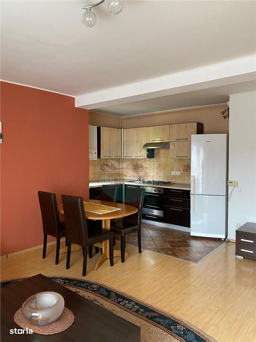 Apartament 2 camere si balcon zona Strand