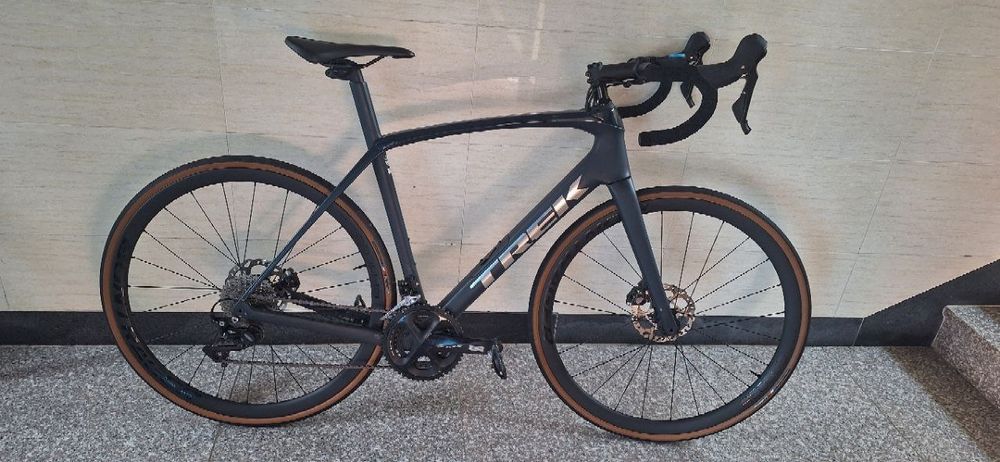 Шоссейний гравыйник Trek SL 5 Cen 3 Disc Карбон скидка на 3 дня