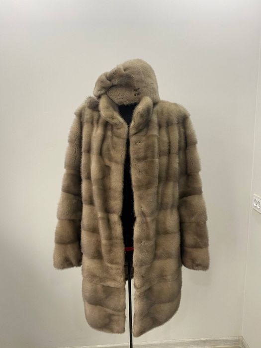 Натуральные Норковые шубы.Состояние как новое.Распродажа