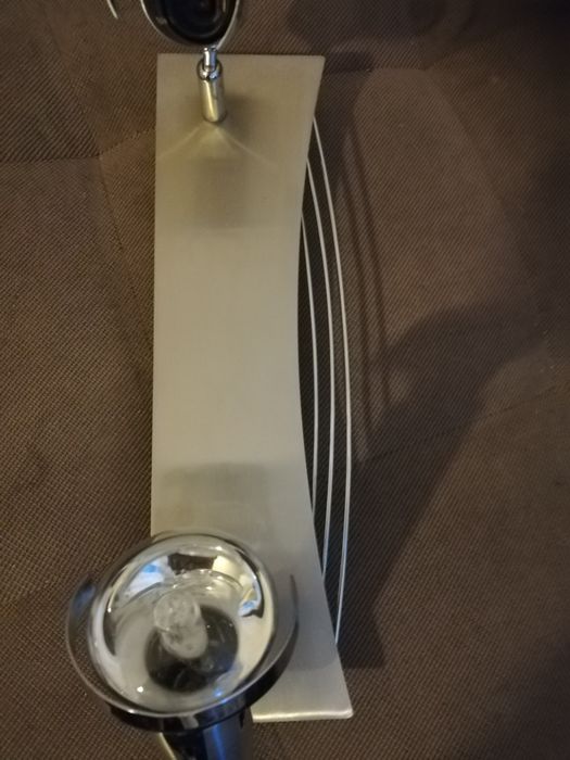 Без забележки. Неразличчимо от ново.Немски абажур-нов.