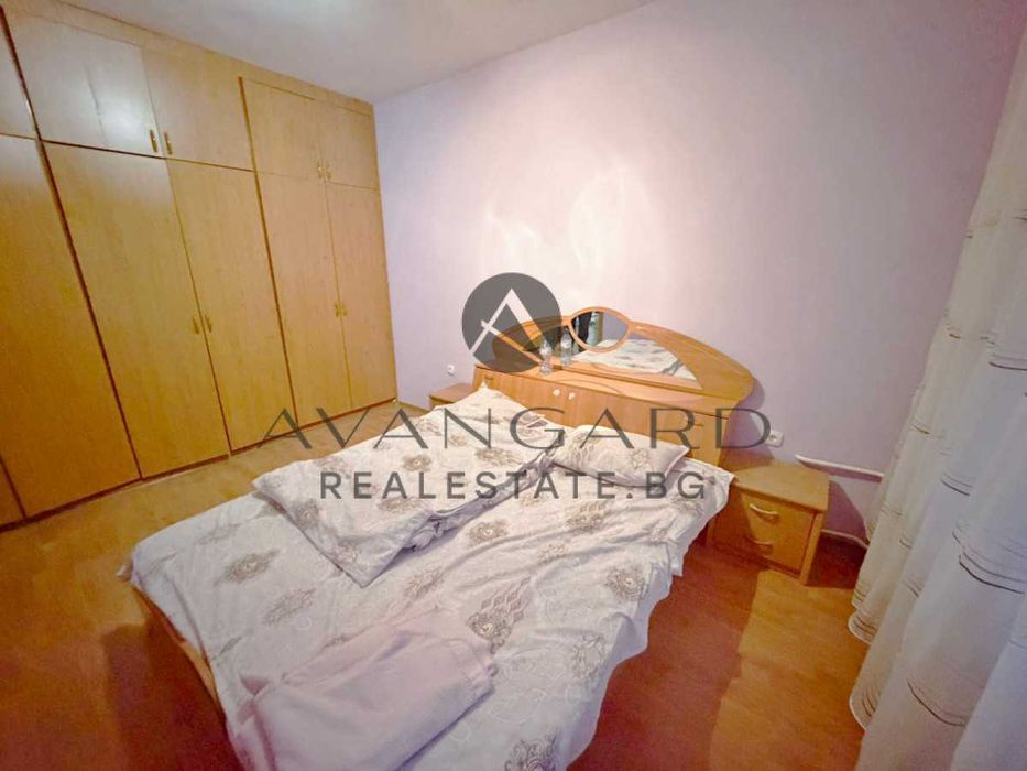 Продава се Двустаен апартамент в Пловдив, Кършияка - 64 кв.м за 897 €/кв.м - Снимка #2