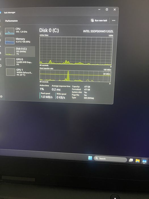 Vand laptop gaming lenovo