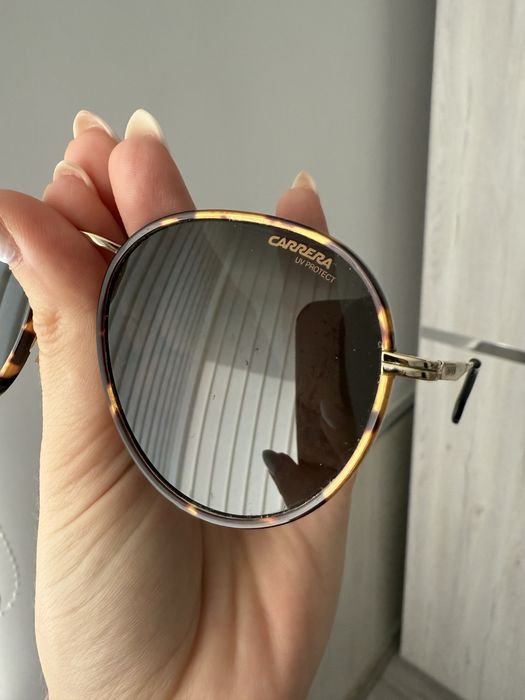 Слънчеви очила Carerra