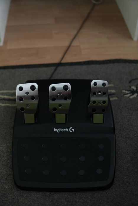 volan gaming logitech g29